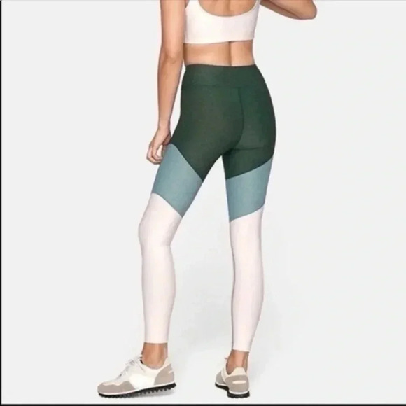 Outdoor Voices 7/8 Spring Hunter/Slate Ballet leggings, size small - Picture 2 of 10